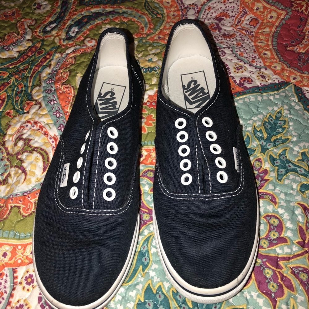 Navy vans